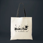 Bolsa Tote Coroa e Estrelas da Tipografia da Tripulação de Ne<br><div class="desc">Quem está na tripulação da noiva? Saco festivo e festivo do partido tote com tipografia ousada com ilustração da coroa e das estrelas. Este saco será um presente perfeito para as suas damas de noiva, madrinha de casamento, matrona de honra, floristas e outras festas noivas. Personalize adicionando seus nomes. Vista...</div>