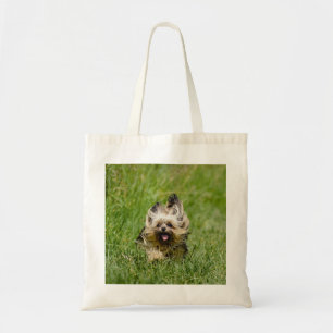 Bolsa Tote Cute Yorkshire Terrier passando por Grass
