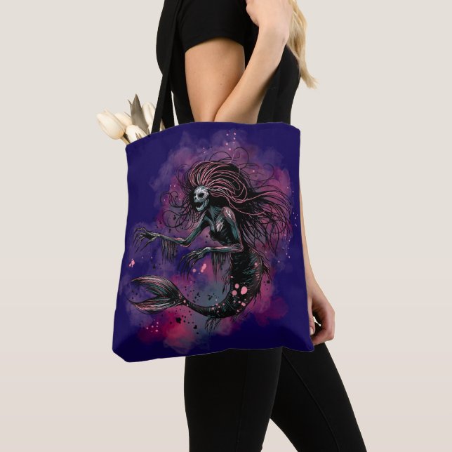 Bolsa Tote Deep Sea Mermaid (Close Up)