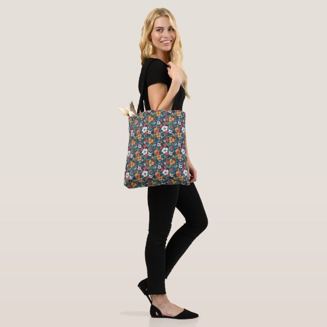 Bolsa Tote Design de padrão floral simples (No(a) Modelo)