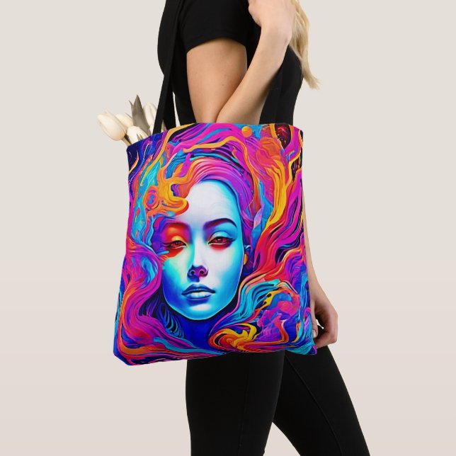 Bolsa Tote Deusa Neon com Cabelo Cósmico Fluindo (Close Up)
