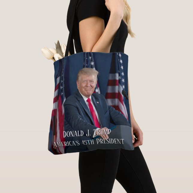 Bolsa Tote Donald J. Trump 45º Presidente Keepsaame (Close Up)