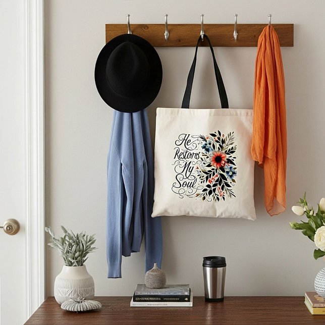 Bolsa Tote Ele restaura a minha alma floral (Criador carregado)