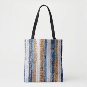 Bolsa Tote Encaixe: tapete de jeans reciclados.