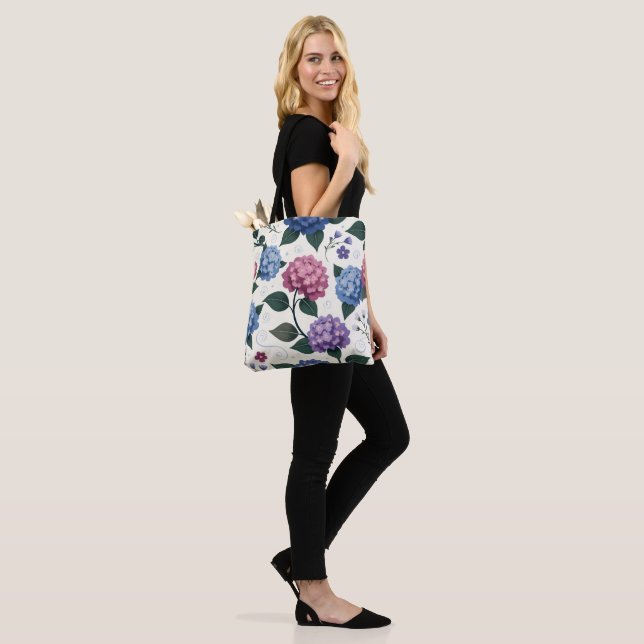Bolsa Tote Enchanting Hydrangea Garden | Dreamy Floral (No(a) Modelo)