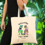 Bolsa Tote Engraçado T Rex Bride e Boas-vindas<br><div class="desc">Bem-vindos aos seus convidados de casamento com este engraçado dinossauro T Rex noiva e bolsa do noivo. Adicione todos os dias favores de sobrevivência como água engarrafada, comprimidos para dores de cabeça e brinquedos e jogos de mesa para crianças presentes no evento. Fácil de personalizar com os nomes da noiva...</div>