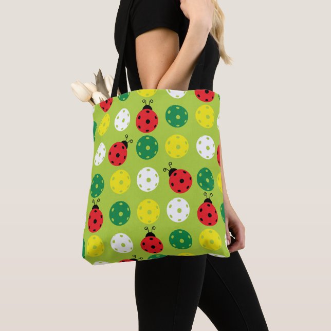 Bolsa Tote Escaravelhos de escaravana e almôndegas frescas (Close Up)