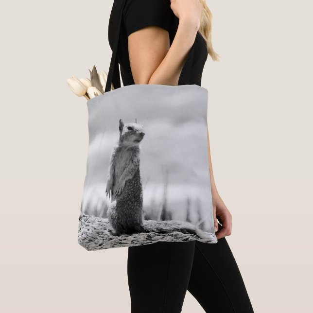 Bolsa Tote Esquilo (Close Up)