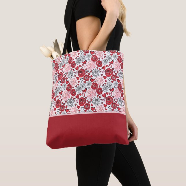 Bolsa Tote Estilo de Arte Doodle Rosas Vermelhas e Rosadas Co (Close Up)