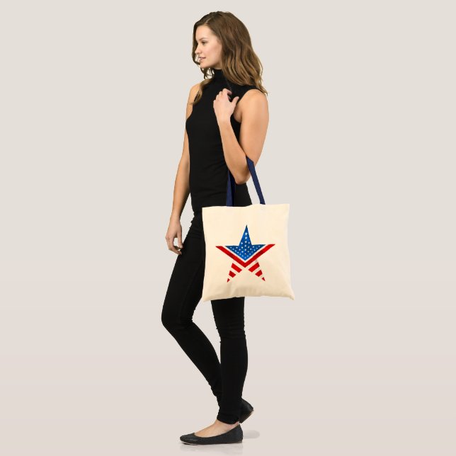 Bolsa Tote Estrelas e Stripes de bandeira americana de cinco  (Frente (modelo))