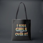 Bolsa Tote Eu Beijo Meninas Superam Isso Lésbica Bissexual En<br><div class="desc">Eu Beijo Meninas Superam Isso Lésbica Bissexual Engraçada</div>
