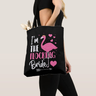 Bolsa Tote Eu sou a Noiva que está se Casando com o Flamingo