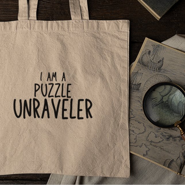 Bolsa Tote Eu sou um presente engraçado e excêntrico de Desve (Shop now and get ready to unravel life's mysteries in style!)