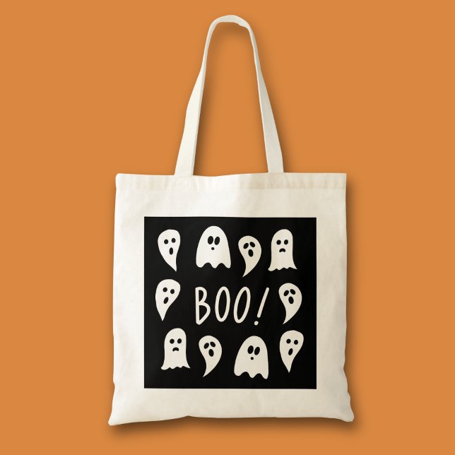 Bolsa Tote Fantasmas de Halloween Doces ou Travessuras (Black and white ghost halloween trick or treat tote bag)