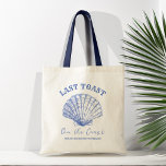 Bolsa Tote favores de Festa de solteira de Cowgirl da costa<br><div class="desc">Última torrada na costa costeira Cowgirl Bachelorette fim de semana em uma solteira da costa favorece a bolsa de tote impressa personalizada,  festa de solteira de favor personalizado bolsa de favela azul poeirenta vassoura marinha jazida náutica praia azul poeirento frigideira azul-hermezinho tote saco</div>
