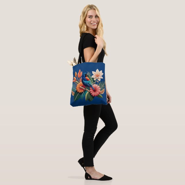 Bolsa Tote Felicidade tropical: Fusão vibrante da Flora (No(a) Modelo)