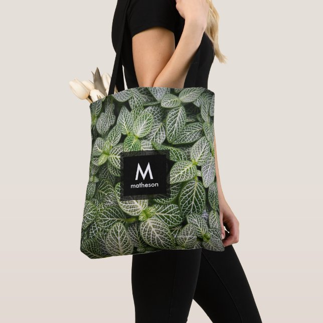 Bolsa Tote Fittonia Mosaica com Folhas Variadas (Close Up)