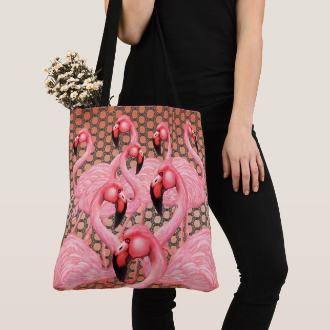Bolsa Tote Flamingoes no desfile com Bolinhas (Close Up)