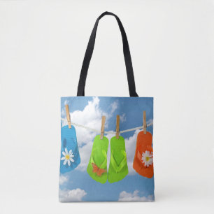 Bolsa Tote flip-flops coloridos no clothesline