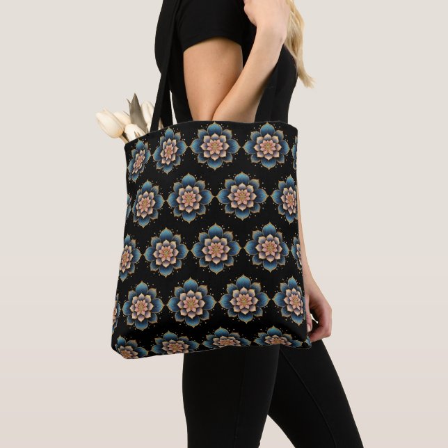 Bolsa Tote Flor Mandala Lotus com Cristais Espumantes (Close Up)