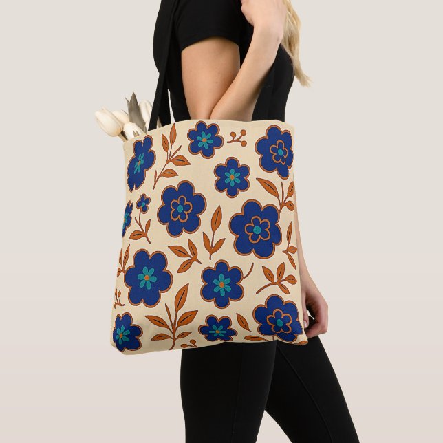 Bolsa Tote Floral Boho Bege e Azul (Close Up)