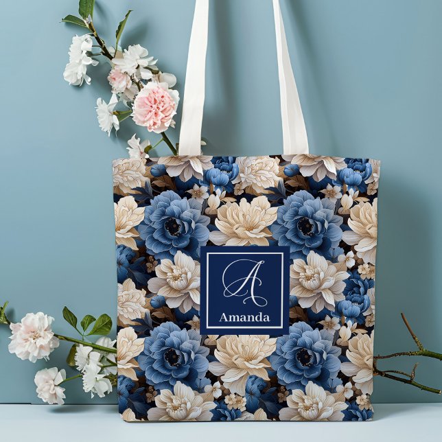 Bolsa Tote Floral com Nome Personalizado Flores Ma (Stylish Navy Flowers Custom Name Floral Tote Bag)
