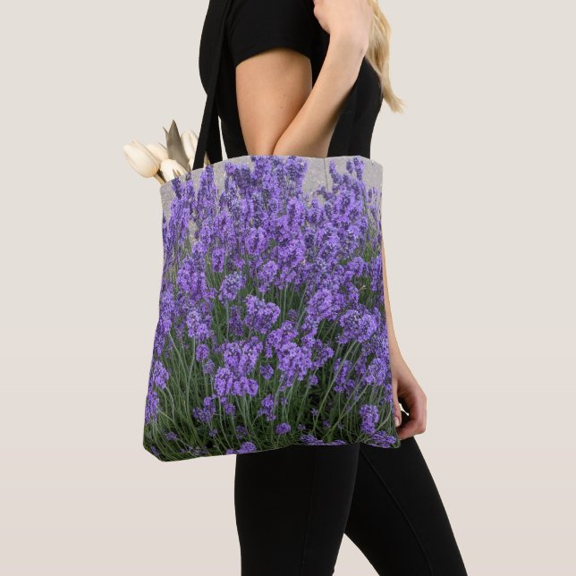 Bolsa Tote Flores de Lavanda Roxa Floral (Close Up)