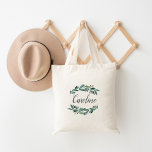 Bolsa Tote Folhagem Abundant Personalizada<br><div class="desc">O bolsa botânico personalizado pela chic mostra seu nome em um roteiro elegante de caligrafia cercado por um verde botânico e folhas de eucalipto.</div>