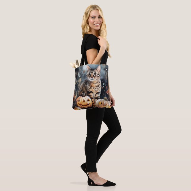 Bolsa Tote Gato de Halloween Bengal com Pumpkins assustado (No(a) Modelo)