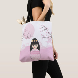 Bolsa Tote Geisha Kokeshi Doll on Typical Japanese Landscape