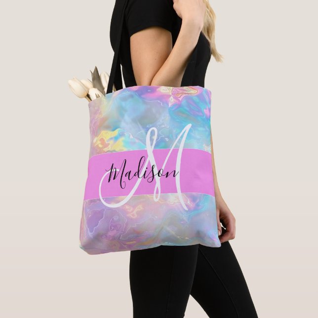 Bolsa Tote Girly Rainbow Holographic Nome do Monograma Irides (Close Up)