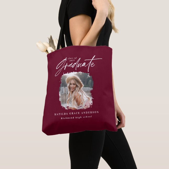 Bolsa Tote Graduação elegante de fotos com script burgundy mo (Close Up)