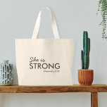Bolsa Tote Grande Ela é forte | Proverbs 31:25 Christian Faith<br><div class="desc">Escritura simples e na moda,  cristã,  cita o saco de arte com o verso bíblia "Ela é Forte - Provérbios 31:25" em tipografia moderna minimalista,  em preto. Esta moda,  design de fé moderna é a dádiva perfeita e a declaração de moda. | #cristão #religião #escritura #fé #bíblia #jesus #luz</div>
