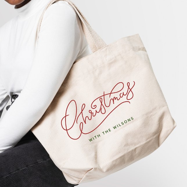 Bolsa Tote Grande Nome da Família de Script Moderno de Natal (Spread cheer! Rock the holidays with our personalized family name tote bags 🎄👨‍👩‍👧‍👦)