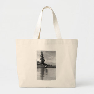 Bolsa Tote Grande Vaqueiro em uma lagoa
