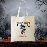 Bolsa Tote Grito ou tratamento do Dia das Bruxas do Miúdo<br><div class="desc">Esqueleto bonito e design de "Trick or Tratat".</div>