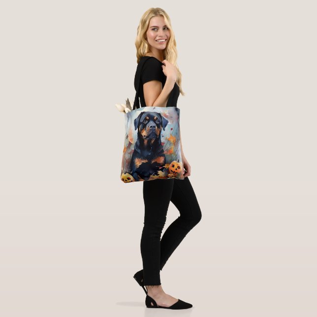 Bolsa Tote Halloween Rottweiler Com Pumpkins Assustado (No(a) Modelo)