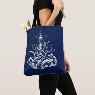 Bolsa Tote Ilustração do Kraken engolindo um farol