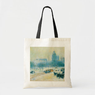 Bolsa Tote Inverno na Union Square por Frederick Childe Hassa
