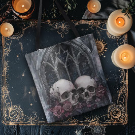 Bolsa Tote Janelas e crânios góticos