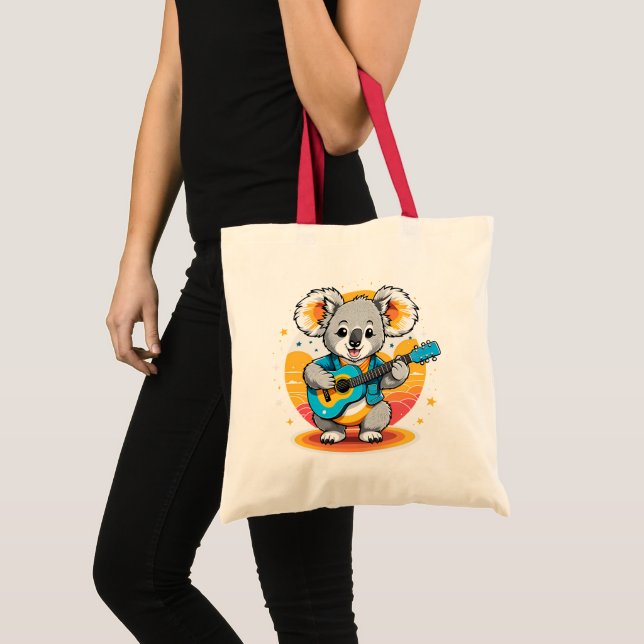 Bolsa Tote Koala estrumando um violão (Frente (produto))