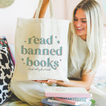 Bolsa Tote Leitura de Livros Banidos Inscrição Retroativa Per<br><div class="desc">Este fofo design baseado na tipografia para amantes de livros,  livrarias,  autores,  escritores,  amigos de clubes de livros ou leitores ávidos apresenta "livros proibidos de leitura" em aqua e letras de coral. Personalize com um nome,  nome do clube de livros ou nome da biblioteca abaixo.</div>