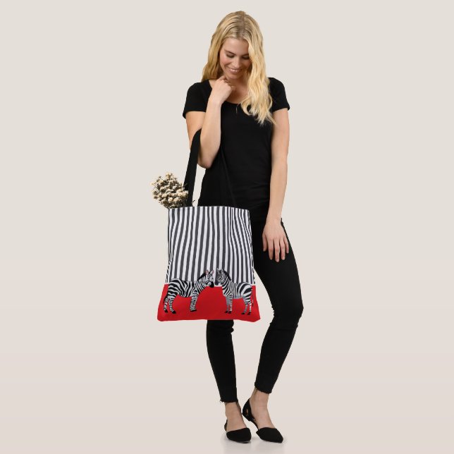 Bolsa Tote Lindas e elegantes faixas pretas de zebra Vermelha (No(a) Modelo)