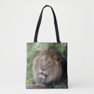 Bolsa Tote Lion Lounging em uma Floresta