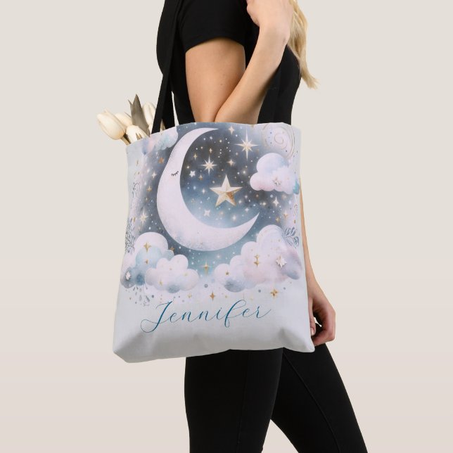 Bolsa Tote Lua Crescente Azul e Branco Celestial Boho Moderno (Close Up)