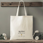 Bolsa Tote Mãe do Coração Dourado Moderno do Presente do Cava<br><div class="desc">Saco de tote concebido por medida personalizado para a mãe do noivo com tipografia moderna clássica e design de coração de ouro.</div>