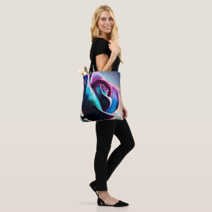 Bolsa Tote Majestade da Meia-Noite: A Beleza Escura dos Rosas