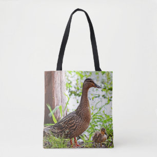 Bolsa Tote Mallard e Ducklings por Shirley Taylor