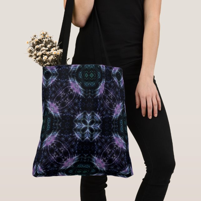 Bolsa Tote Mandala da Galáxia Neon com Brilho Futurista (Close Up)