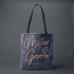 Bolsa Tote Marinho Blue Watercolor Rosa Dourado Mãe do Salão<br><div class="desc">Marinho Blue Watercolor & Rosa Dourado Faux Foil Lettering Perfeito para Queda ou Casamento no inverno Monograma Mãe dos Sacos de Tote do Groom com a letra Trendy Hand Lettered Script! Verifique meu compro para ver toda a coleção de casamento com este design!</div>